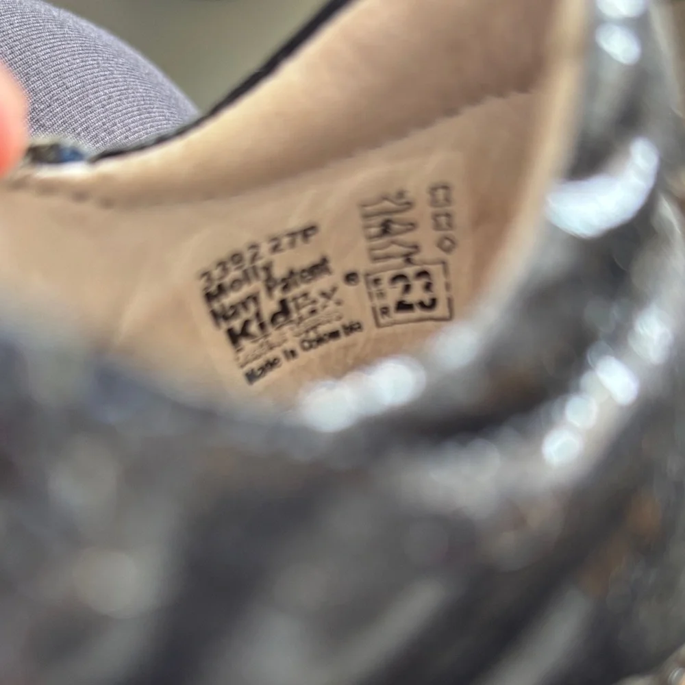Classic blue Mary Jane girls shoes